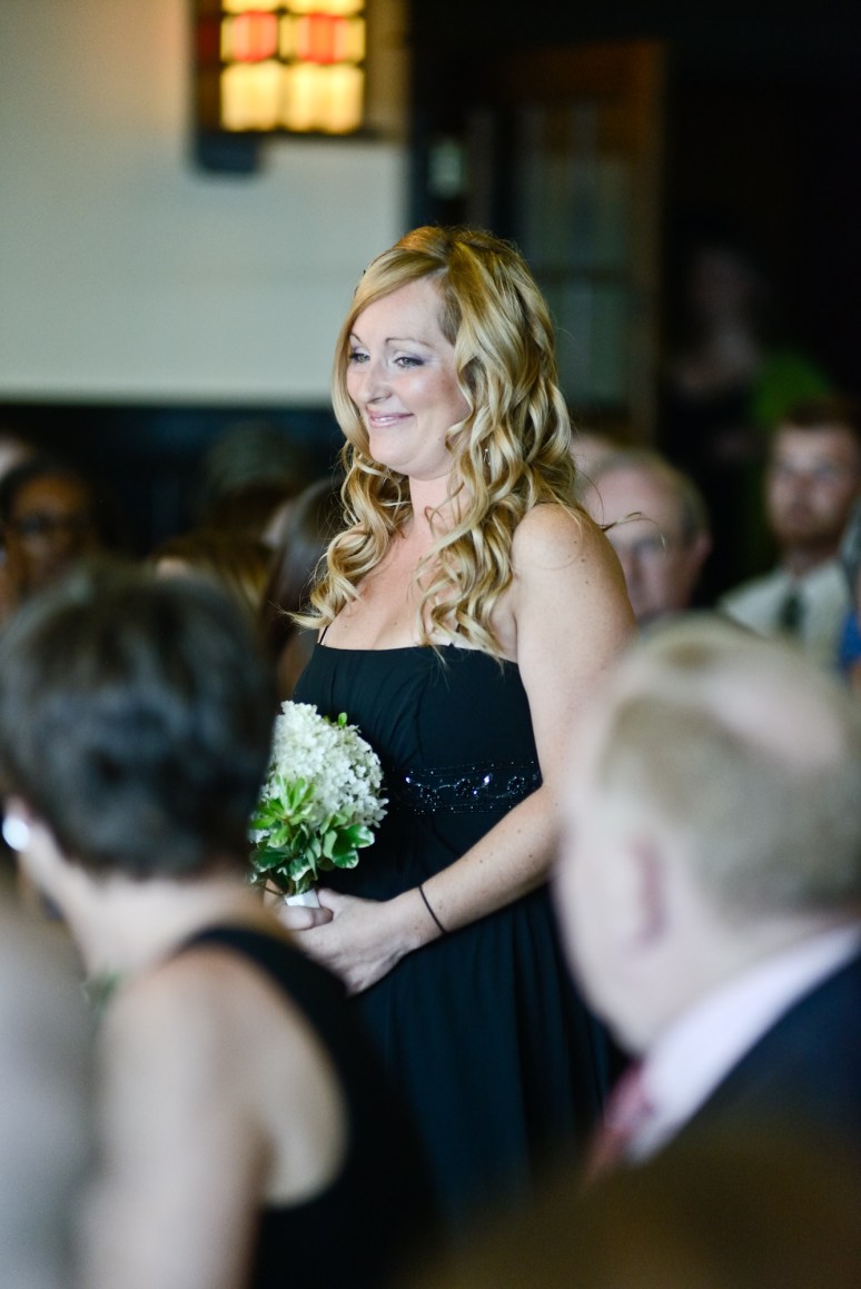 Erinann & Drew Phillips | Wedding Details | Walk Down the Isle