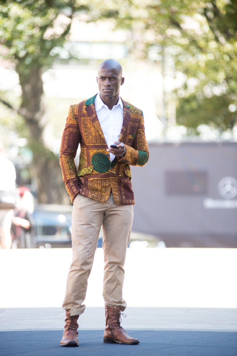 New York Fashion Week | Men in Suits | Street Style