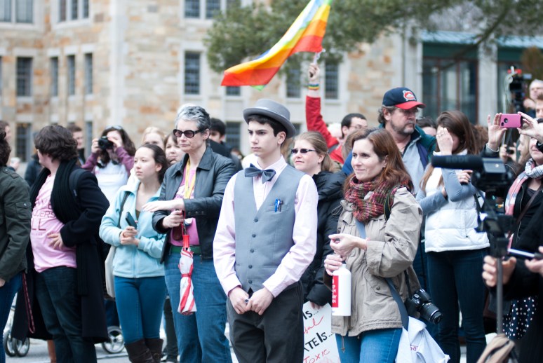 Vassar College | Westboro Baptist Church | Poughkeepsie Protest | Counter Picket