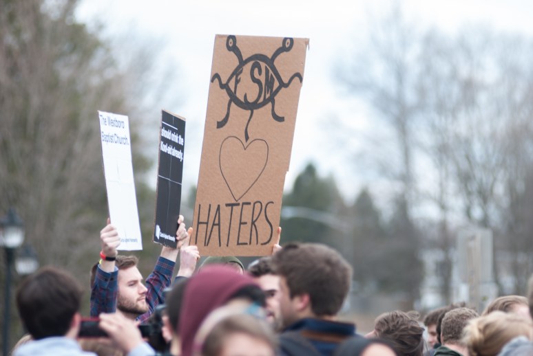 Vassar College | Westboro Baptist Church | Poughkeepsie Protest | Counter Picket