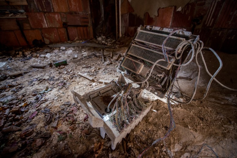 Urban Decay | New York City Farm Colony | Staten Island | Exploration | Photography | Architecture