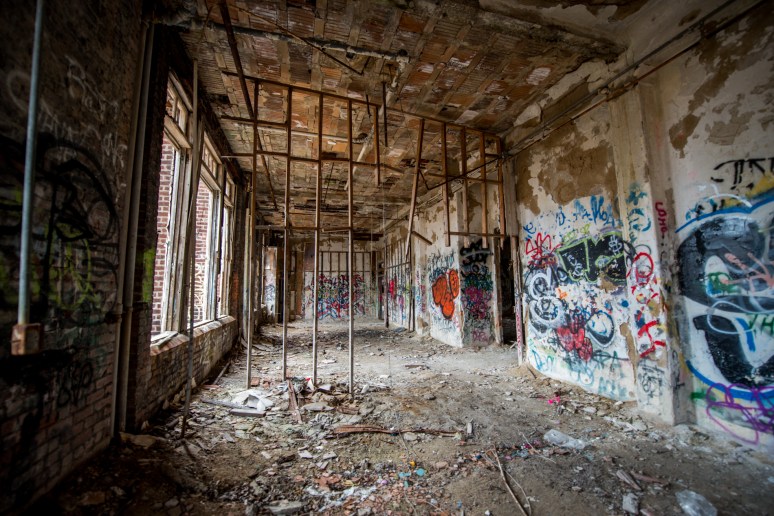 Urban Decay | New York City Farm Colony | Staten Island | Exploration | Photography | Architecture