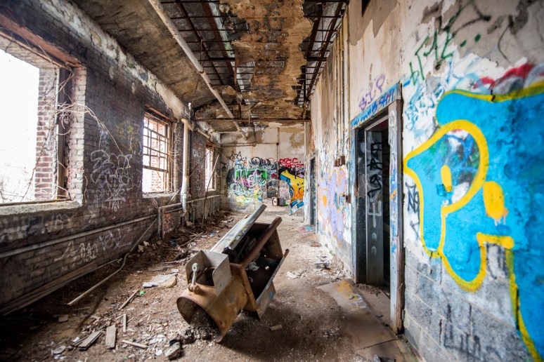 Urban Decay | New York City Farm Colony | Staten Island | Exploration | Photography | Architecture