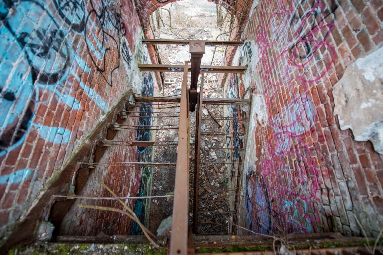 Urban Decay | New York City Farm Colony | Staten Island | Abandoned Places | Photography | Architecture